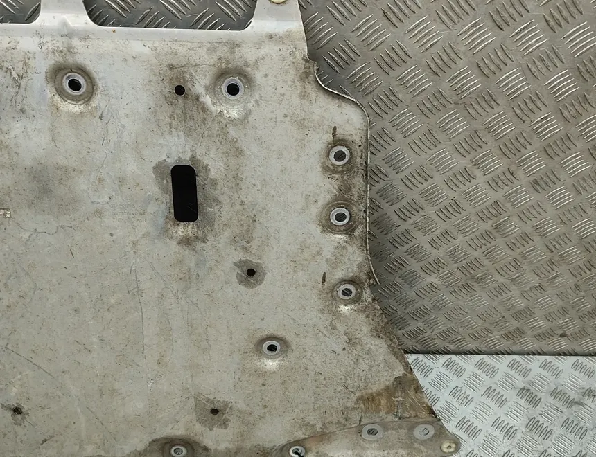 BMW iX I20 (2021-2024) Motorburkolat 6894792 32868100