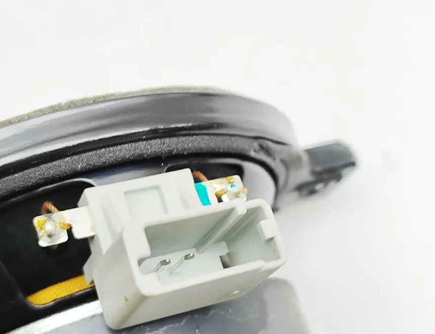 CADILLAC Escalade 4 generation (2014-2020) Műszerfali hangszóró 23301702 33023388