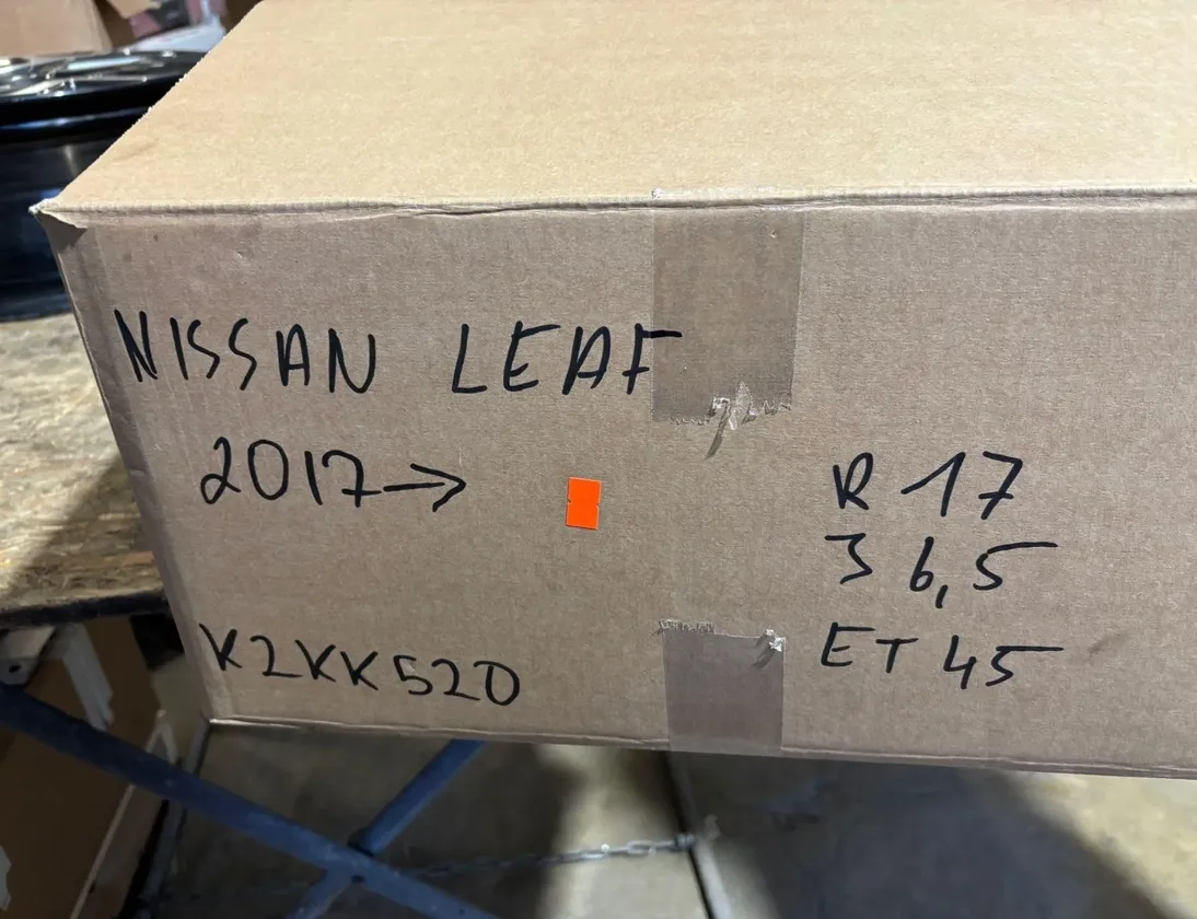 NISSAN Leaf 2 generation (2017-2023) Kerék 5SH3E 29477766