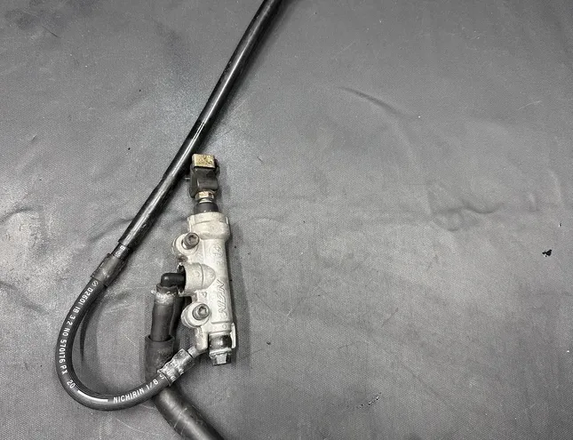 HONDA VTR Hátsó főfék hengerszivattyúja NIFIN,570176 34511169