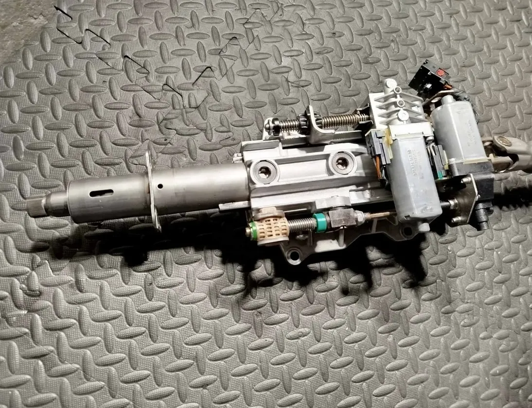 MASERATI Ghibli 3 generation (2013-2024) Kormányszerkezet 06700067910,0670003653 33378142