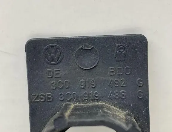 VOLKSWAGEN Passat B6 (2005-2010) Парктроник Держатель 3C0919492G 34448893