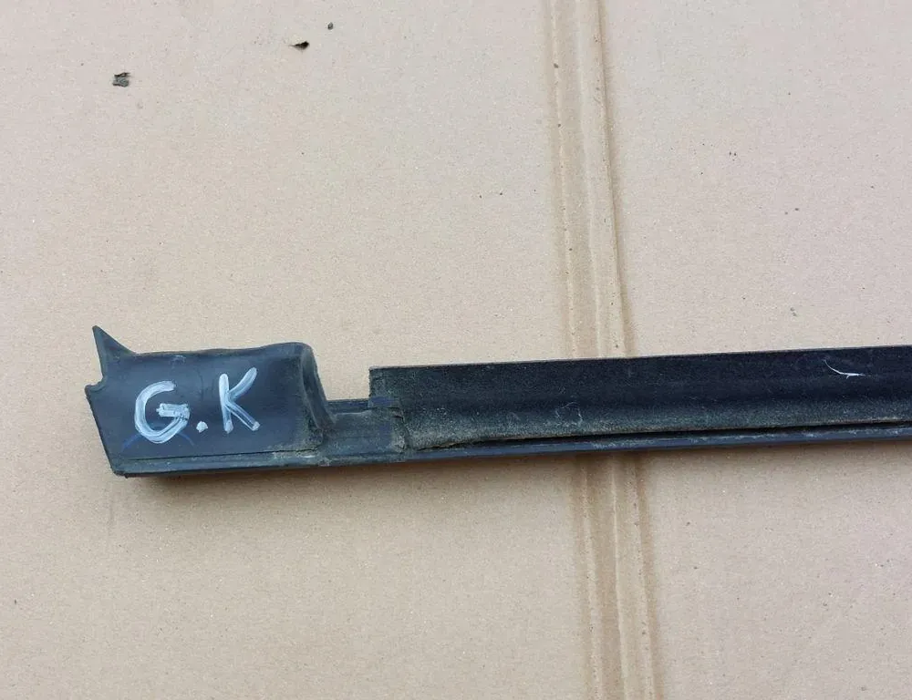 VOLKSWAGEN Jetta 6 generation (2010-2018) Csomagtérajtó díszítőléce 34325759