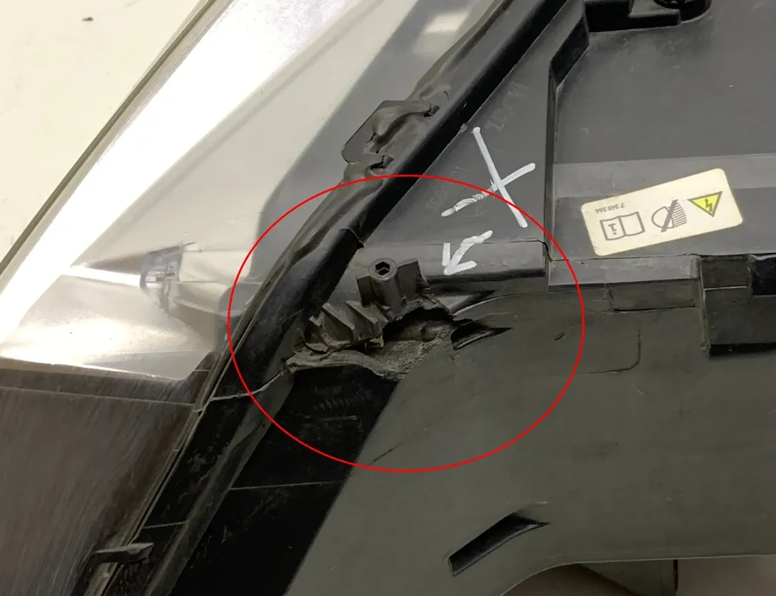 BMW X3 F25 (2010-2017) Front Right Headlight 7277004 30982226