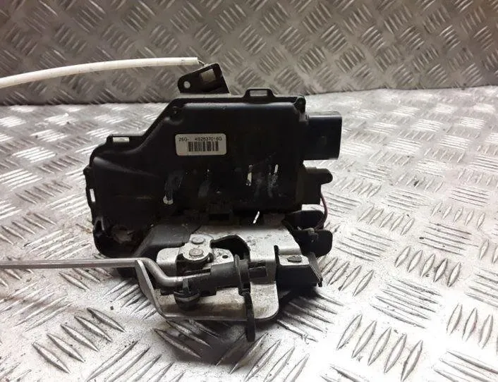 AUDI A4 B6/8E (2000-2005) Jobb első ajtó zárja 4B2837016G 25477492