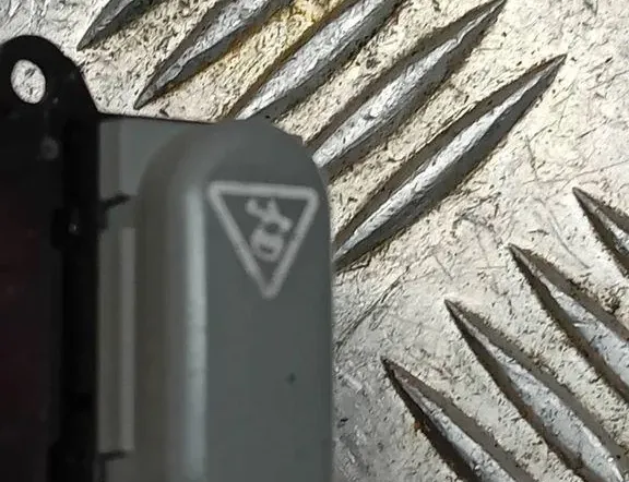 RENAULT Megane 1 generation (1995-2003) Fékrendszer vezérlőegysége 33841597