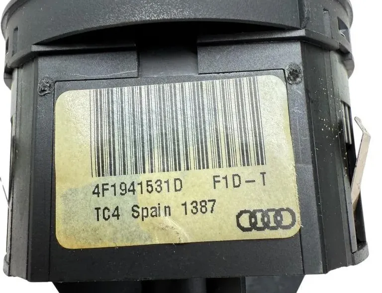 AUDI A6 C6/4F (2004-2011) Fényszórókapcsoló vezérlőegysége 4F1941531D 34144229