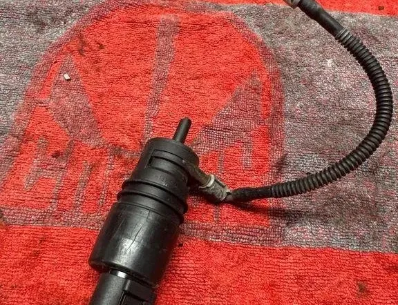 BMW X5 E70 (2006-2013) Ablakmosó tartály motorja 3095102,6934160 30909580