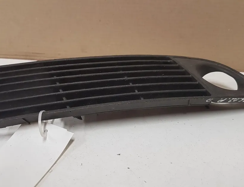 AUDI A6 C5/4B (1997-2004) Одделка противотуманай фары 4B0807682 28755630