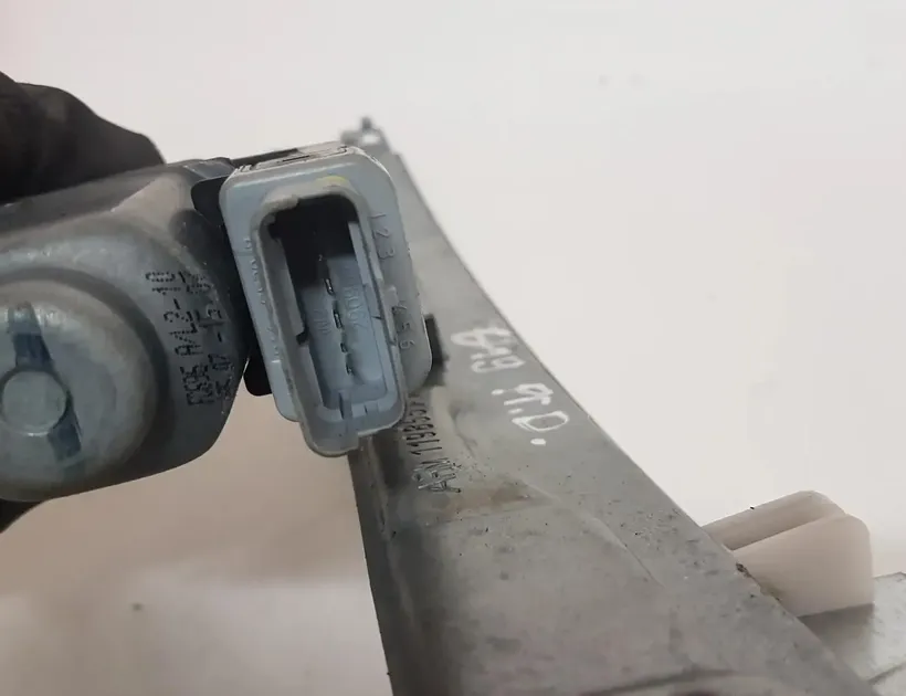 PEUGEOT 407 1 generation (2004-2010) Jobb első ajtó ablakemelője 400916J 28771089