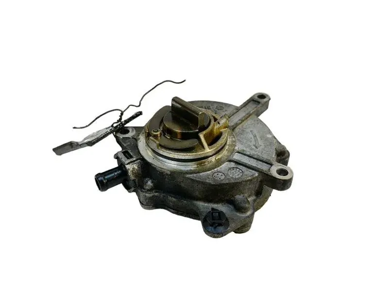 AUDI A4 B7/8E (2004-2008) Vákuumszivattyú 06D145100E 34834981