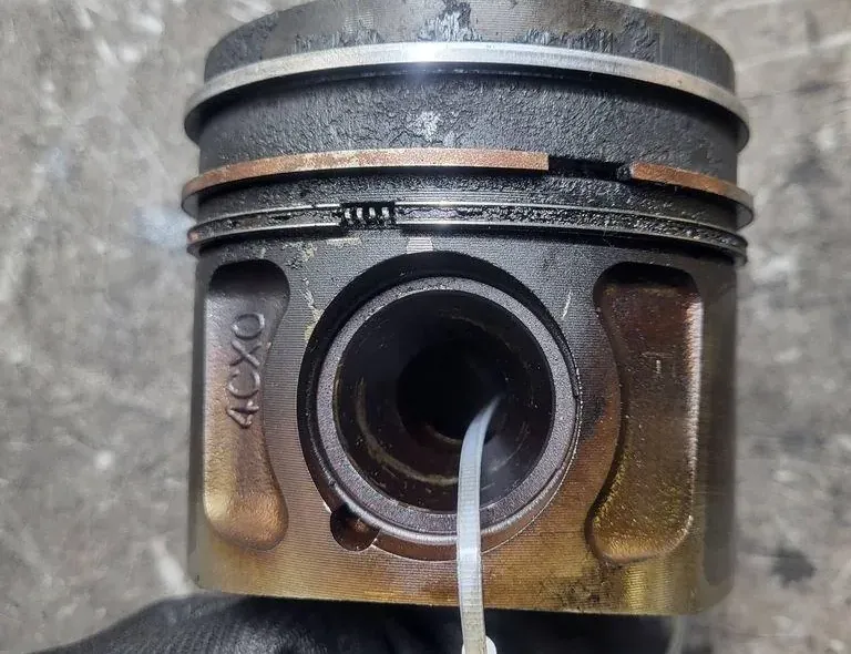 HYUNDAI Santa Fe DM (2012-2020) Dugattyú D4HB 34835550