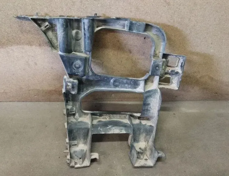 CITROËN C5 2 generation (2008-2017) Jobb hátsó lökhárító konzolja 9681048580 34835345