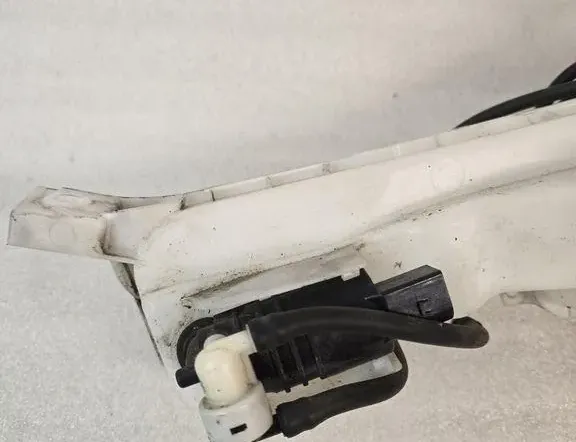 VOLVO XC60 2 generation (2017-2024) Ablakmosó tartálya 31662336 34305274