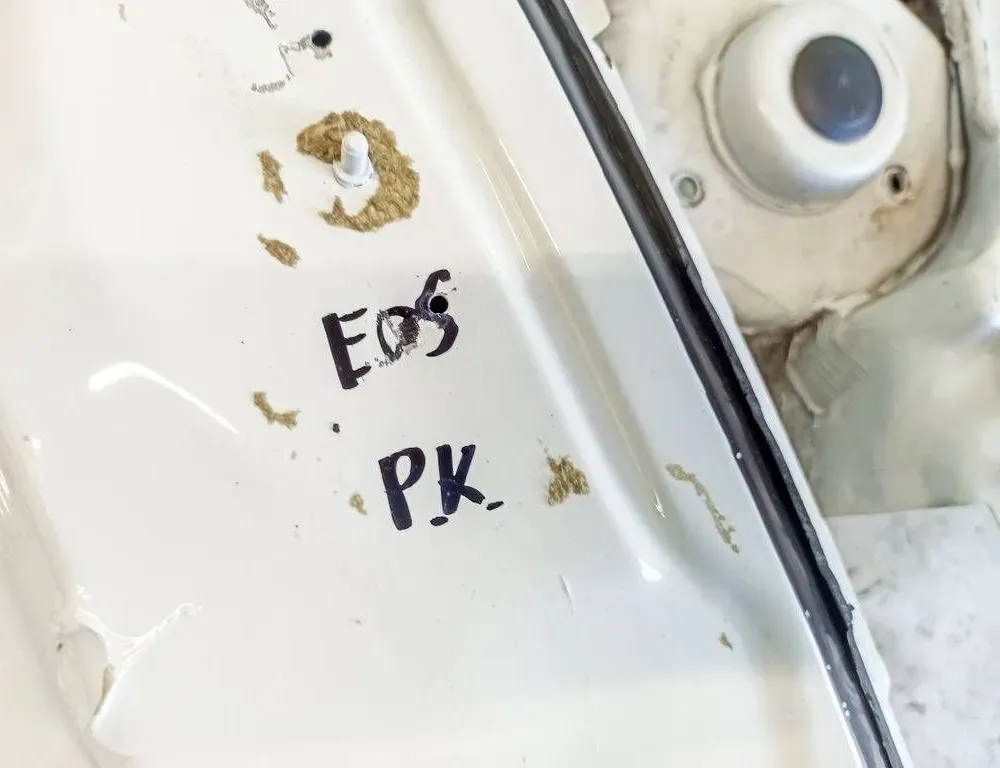 LADA Eos 1 generation (2006-2020) Bal első negyed 1Q0805221 34306791