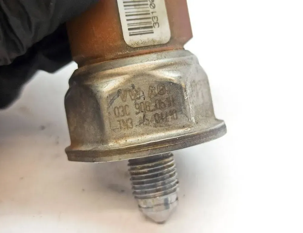 LADA Eos 1 generation (2006-2020) Üzemanyag-nyomásérzékelő 03C906051H,55PP1503,331002948796 34311079