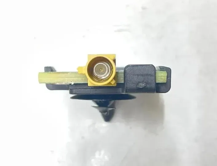 MERCEDES-BENZ A-Class W177 (2018-2024) Bootlid Antenna Amplifier 001148,920584001,A1779052902 27253786