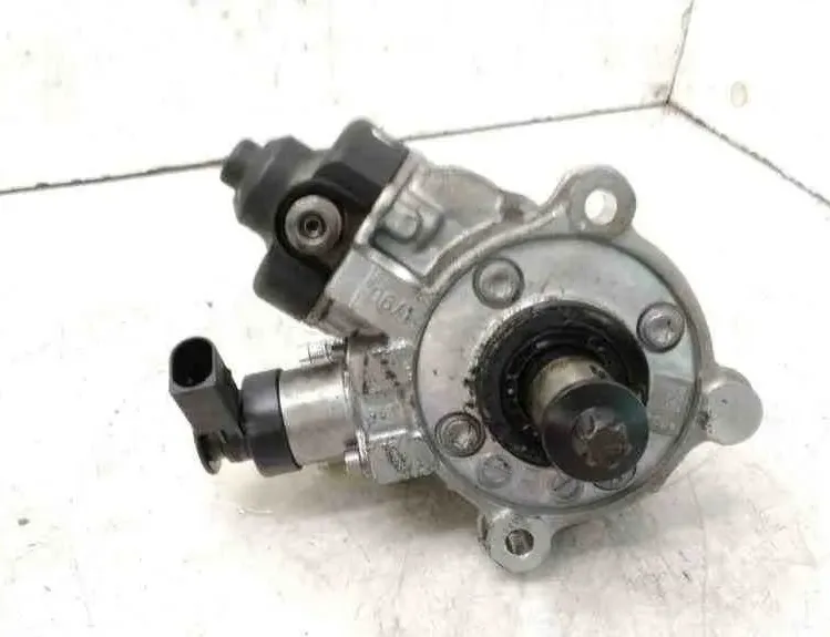 BMW X1 E84 (2009-2015) Üzemanyag-szivattyú 7823452,0445010519 32416006