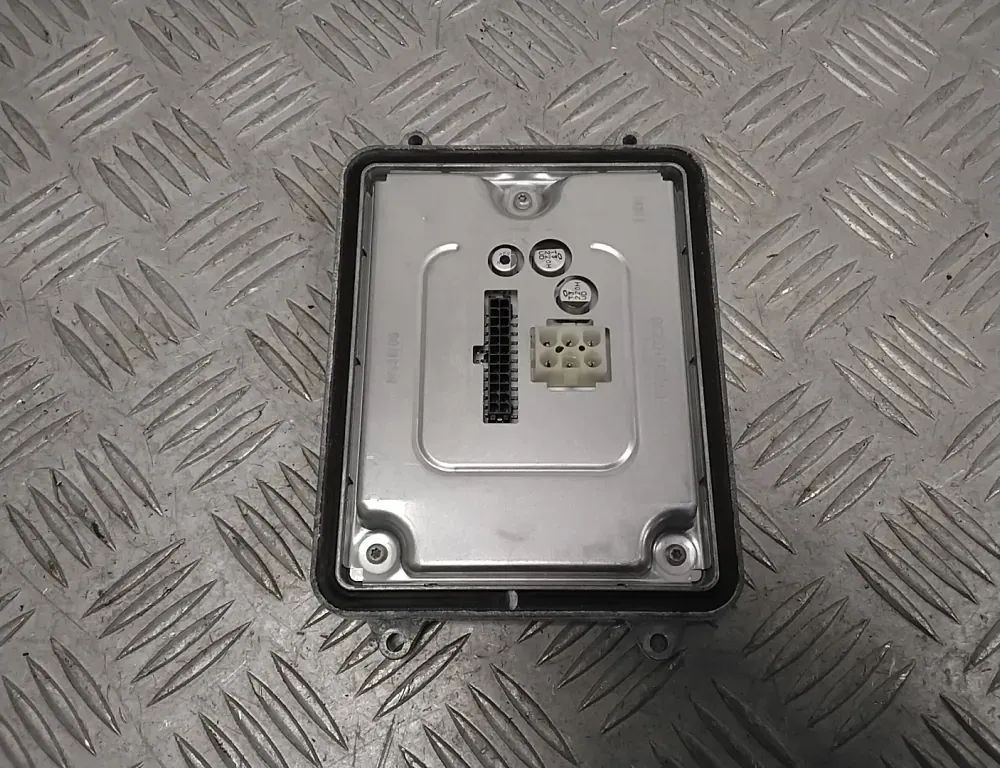 TESLA Model S 1 generation (2012-2024) Xenon-lámpa vezérlőegysége 00199215 34832538