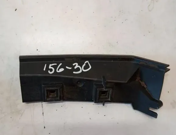 VOLVO V50 1 generation (2003-2012) Jobb hátsó lökhárító konzolja 30698696 33123782