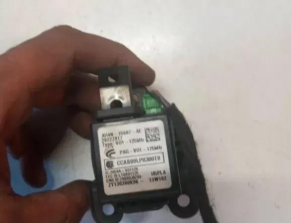 VOLVO S60 2 generation (2010-2020) Gyújtászár 28227917 33136872