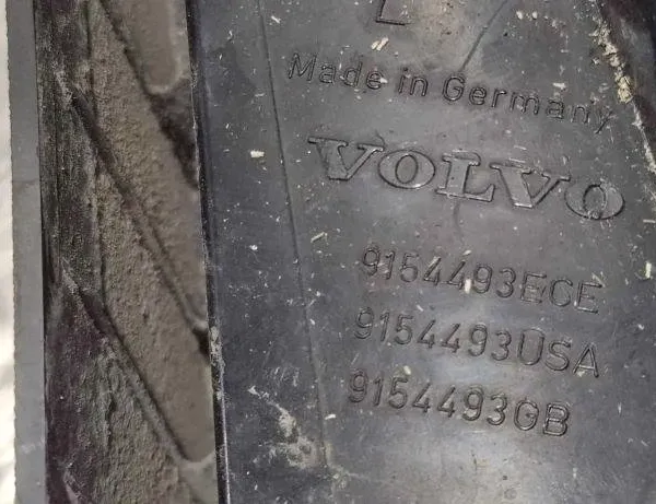 VOLVO XC70 2 generation (2000-2007) Bal hátsó lámpa 9154493 30646960