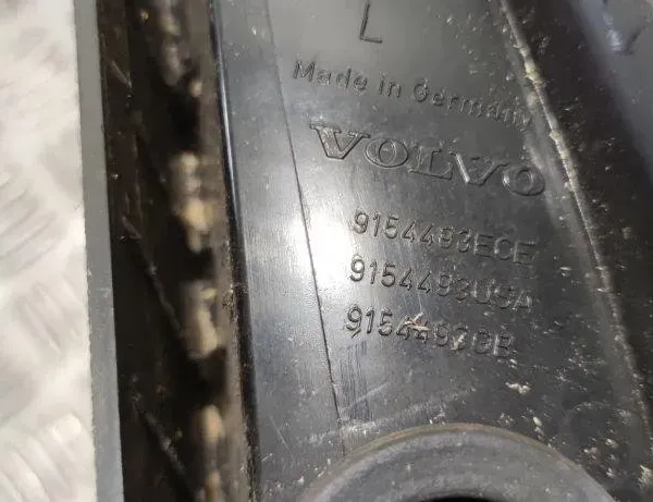 VOLVO XC70 2 generation (2000-2007) Bal hátsó lámpa 9154493 30649296