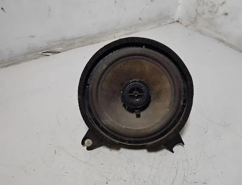 VOLVO S70 1 generation (1997-2000) Bal hátsó ajtó hangszórója 3533622 34834139