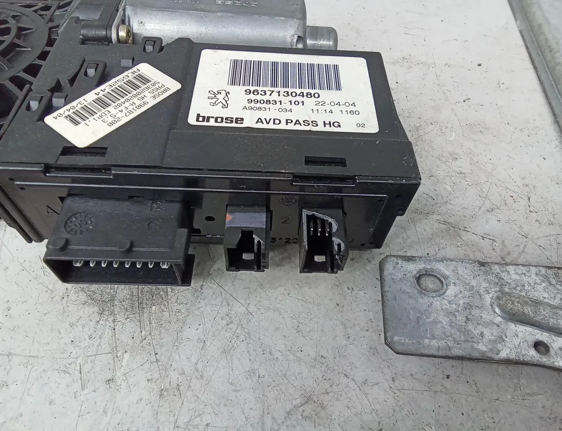 PEUGEOT 307 1 generation (2001-2008) Bal első ajtó ablakemelője 9634456880 27612792