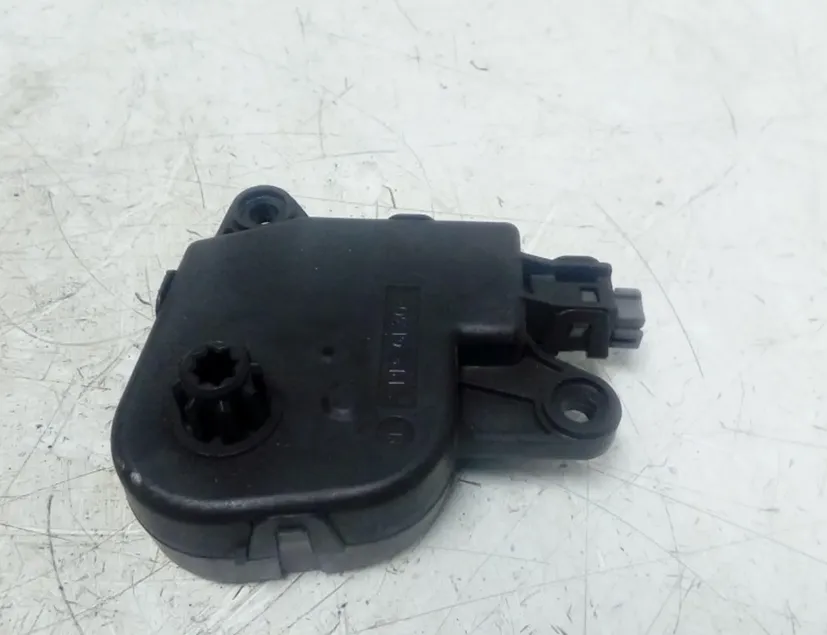 CHRYSLER Voyager 4 generation (2001-2007) Interior Heater Flap Motor Actuator 04885465AA 27706448