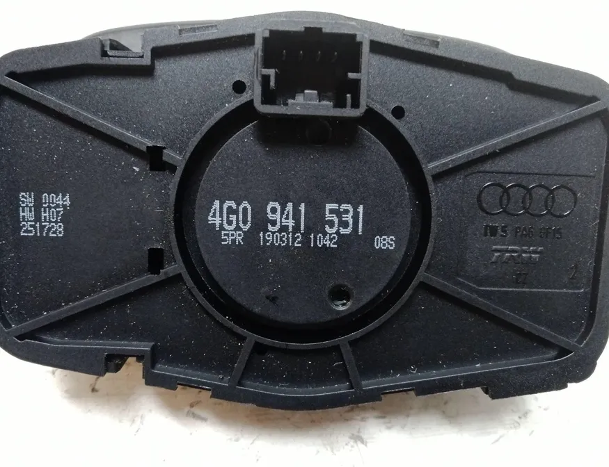 AUDI A6 C7/4G (2010-2020) Fényszórókapcsoló vezérlőegysége 4G0941531 28702738