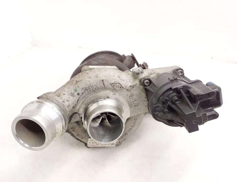 BMW 3 Series G20/G21/G28 (2018-2024) Tурбина 9845814 33039862