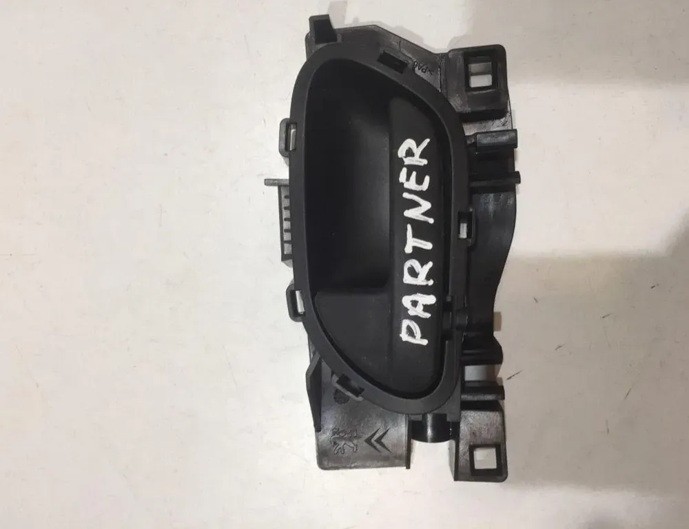 PEUGEOT Partner 2 generation (2008-2023) Jobb hátsó belső nyitófogantyú 303966 34335430