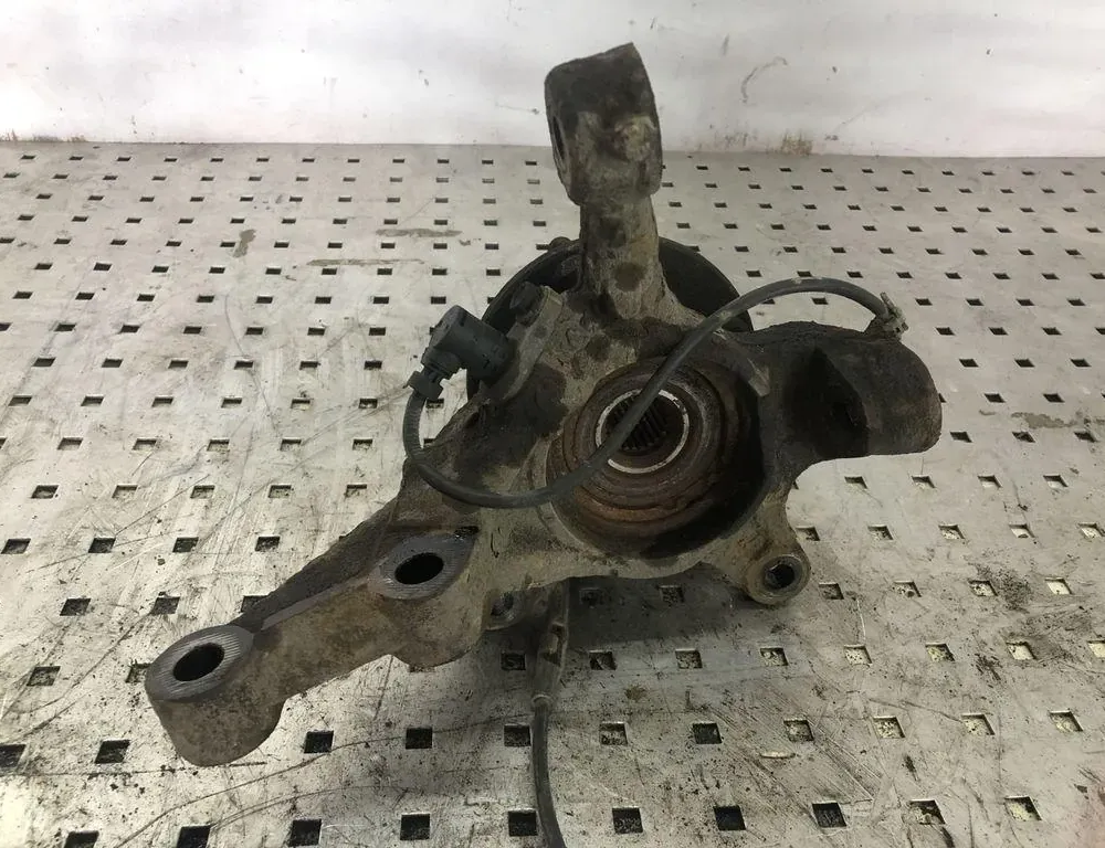 TOYOTA Yaris 1 generation (1999-2005) Jobb első kerékagy orsója 34353564