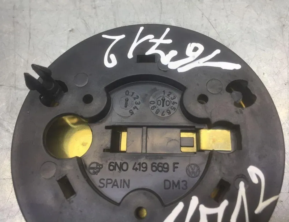 VOLKSWAGEN Polo 4 generation (2001-2009) Другие внутренние детали 6N0419669 34348412