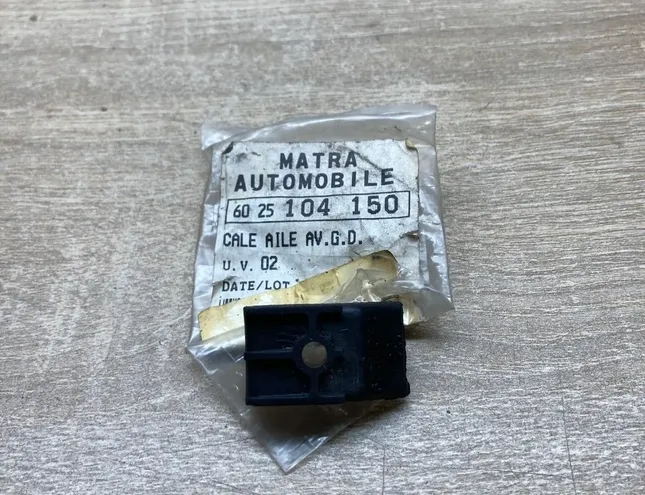 RENAULT Espace 1 generation (1984-1991) Пружинный зажим 6025104150 34442818