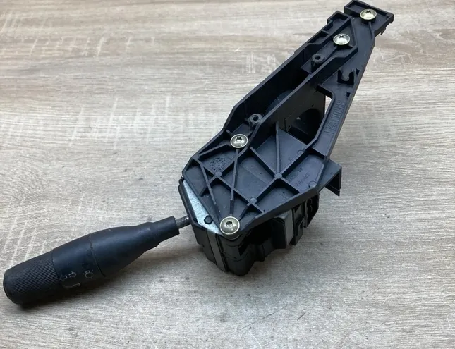 RENAULT Espace 1 generation (1984-1991) поворота переключение  34434561