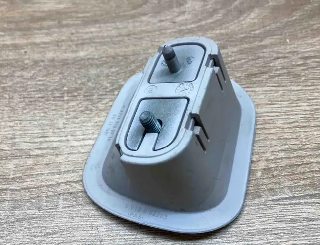 MERCEDES-BENZ E-Class W124 (1984-1997) Kerékemelő A2118600714 34312614