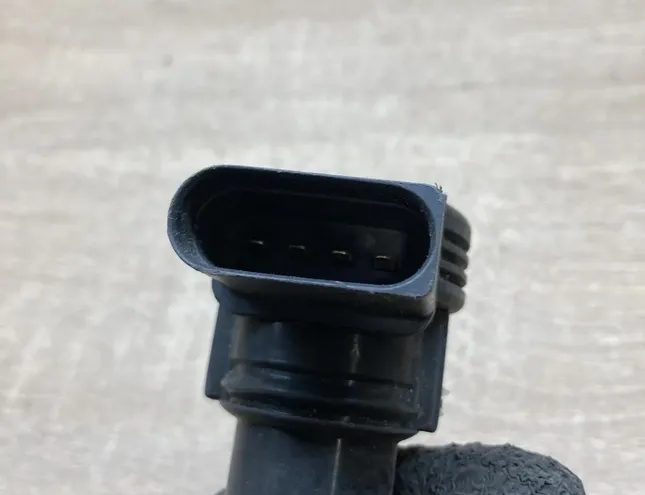 VOLKSWAGEN Touareg 1 generation (2002-2010) Комплект катушки зажигания с высоким напряжением 077905115AA 34435774