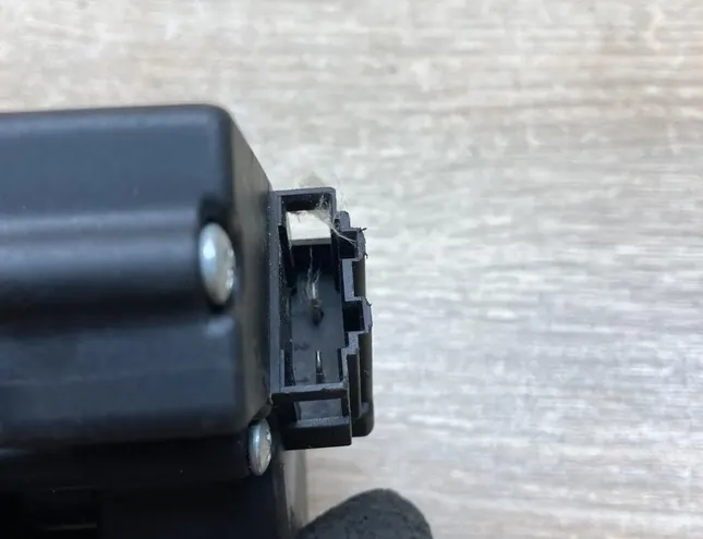 SEAT Alhambra 1 generation (1996-2010) Belső fűtőtest vezérlőszelepei 95VW14453BA,7M0847080 34298083