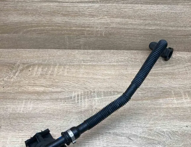 BMW 7 Series E23 (1977-1987) Üzemanyagtartály-cső 7333301 34302416