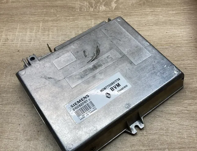 RENAULT Espace 1 generation (1984-1991) Блок управления двигателем 7700851739,S100820101C 34436877