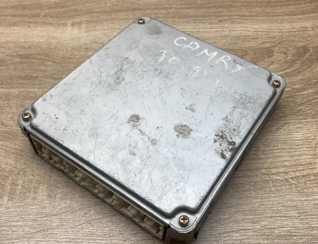 TOYOTA Camry V40 (1994-1998) Блок управления двигателем 1750008652 34299151