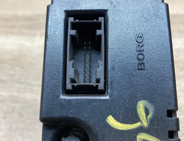 BMW 3 Series E21 (1975-1983) Információs kijelző 8357653 34422528