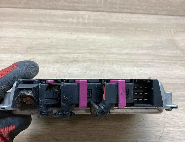 AUDI A6 C4/4A (1994-1997) Engine Control Unit ECU 4B0907401C,0281001836,WithPlug 34375093