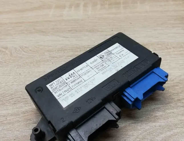 RENAULT Espace 1 generation (1984-1991) Блок управления Комфорт 7700416293,73847257 34419993