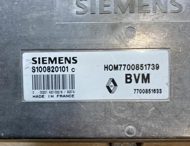 RENAULT Espace 1 generation (1984-1991) Блок управления двигателем 7700851739,S100820101C 34436877