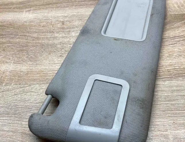 AUDI A6 C4/4A (1994-1997) Jobb oldali napellenző 4F0857552 34312615