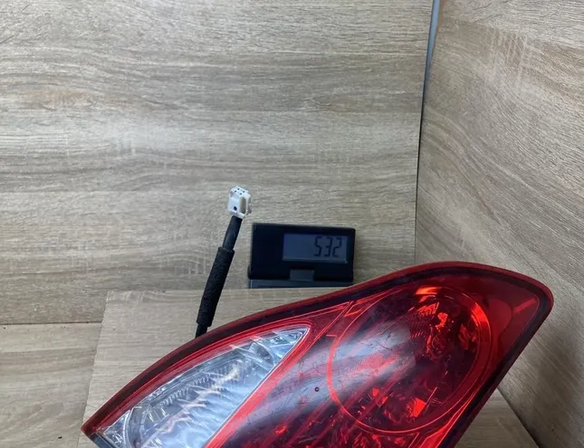 TOYOTA Avensis Verso 1 generation (2001-2003) Indexlámpa AVENSISVERSOTAILLIGT 34284398