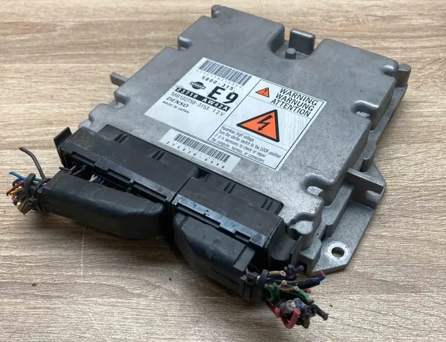 NISSAN Primera P10 (1990-1997) Блок управления двигателем 23710AW42A,MB1027583153 34384337